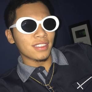 Meet your Posher, Johnathan